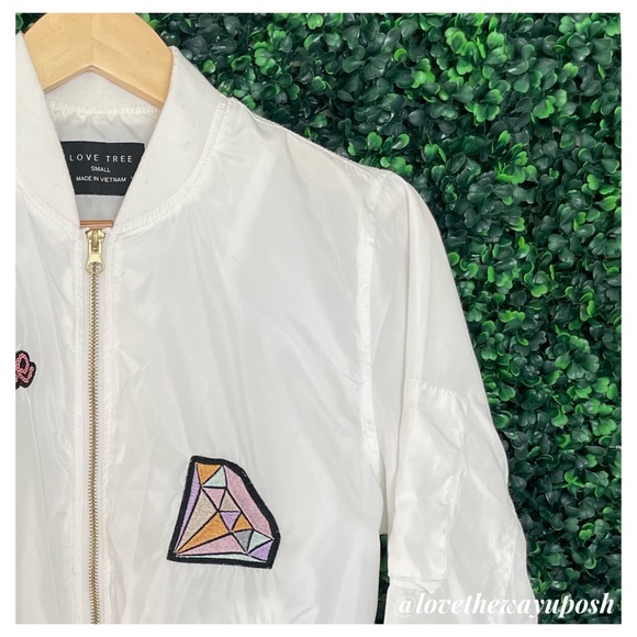 (FINAL💲) White Patched Jacket - Picture 2 of 7